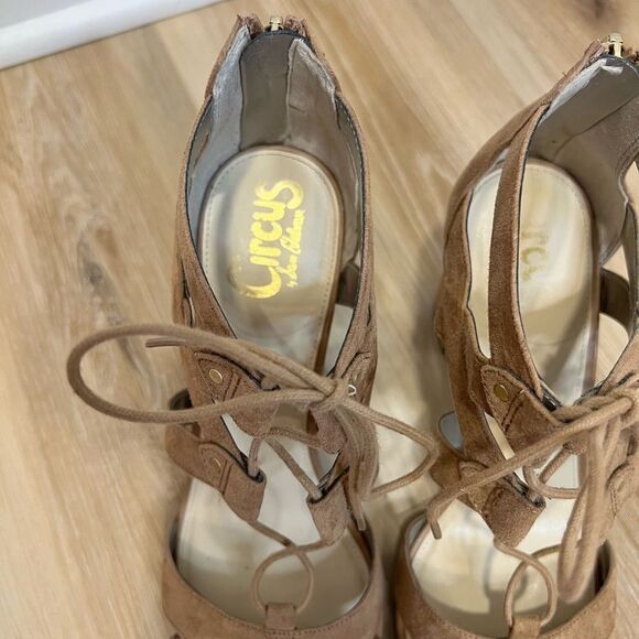 Circus by Sam Edelman Emilia Golden Carmel Strappy Heeled Sandals Size 8.5 - Picture 4 of 10